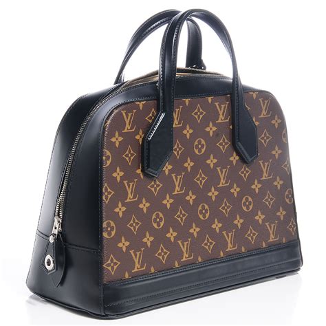 LOUIS VUITTON Monogram Dora MM Black .